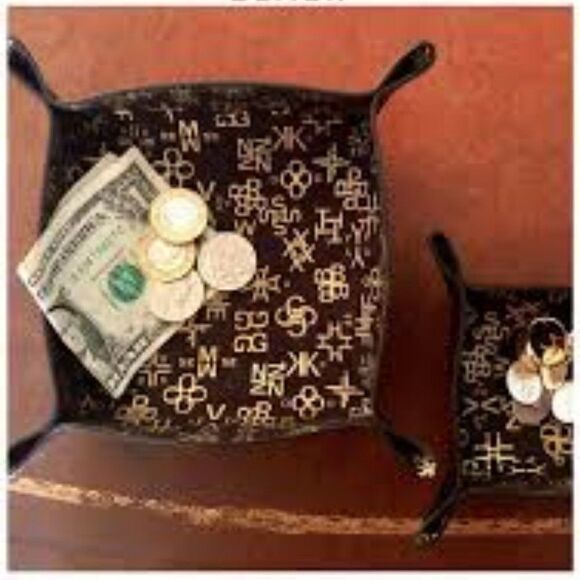 India Hicks Legacy Letter Catchall - Picture 3 of 7